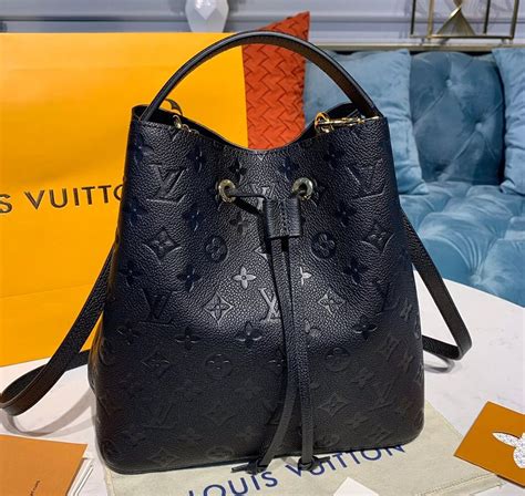 louis vuitton monogram neonoe mm black|Louis Vuitton neonoe inside.